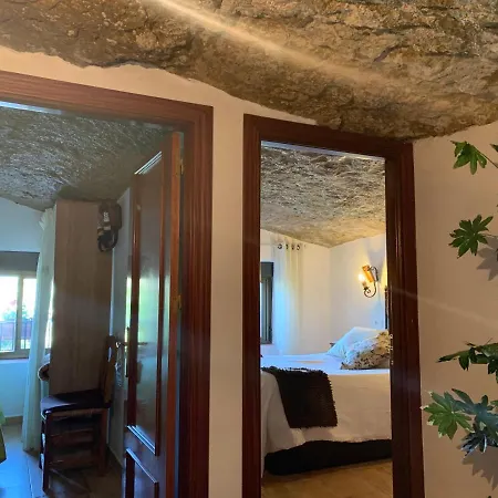 Casa Cueva 